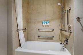 Drury Inn & Suites Champaign