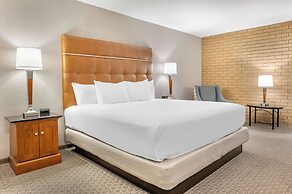 Drury Inn & Suites Champaign