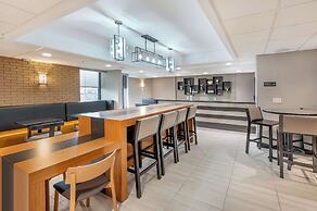 Drury Inn & Suites Champaign