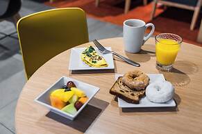 HYATT house Boston/Waltham