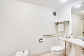 Motel 6 White House, TN