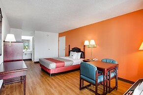Motel 6 White House, TN