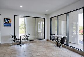 Motel 6 White House, TN