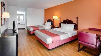 Motel 6 White House, TN