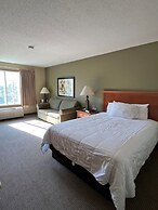 Country Inn Walker