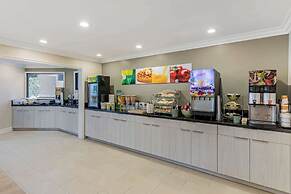 Quality Inn & Suites Anaheim Maingate