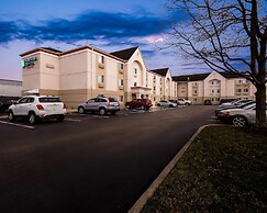 MainStay Suites Cincinnati Blue Ash