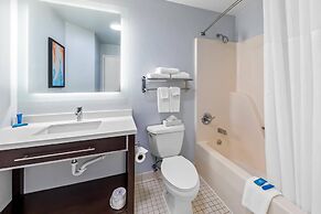 MainStay Suites Cincinnati Blue Ash