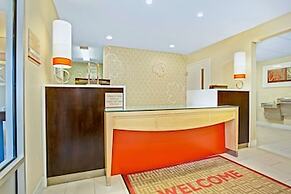 MainStay Suites Cincinnati Blue Ash