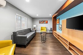 MainStay Suites Cincinnati Blue Ash