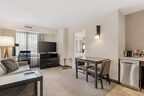 Sonesta ES Suites Fairfax Fair Lakes