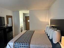 FairBridge Inn & Suites Sunnyside
