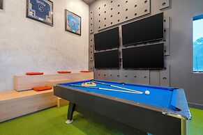 SPOT X Hotel Tampa - Wesley Chapel by The Red Collection