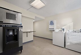 SPOT X Hotel Tampa - Wesley Chapel by The Red Collection