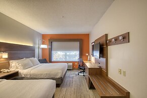 Holiday Inn Express Hotel & Suites Oshkosh by IHG
