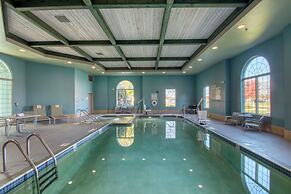Holiday Inn Express Hotel & Suites Oshkosh by IHG