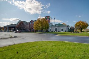 Holiday Inn Express Hotel & Suites Oshkosh by IHG