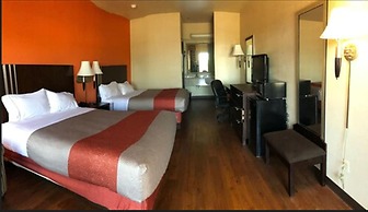 Motel 6 Brenham, TX