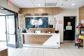 Holiday Inn Express & Suites Knoxville-North-I-75 Exit 112 by IHG