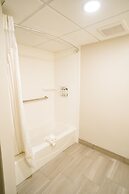 Holiday Inn Express & Suites Knoxville-North-I-75 Exit 112 by IHG