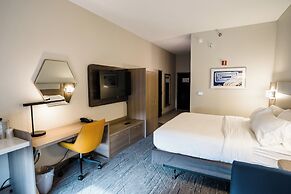 Holiday Inn Express & Suites Knoxville-North-I-75 Exit 112 by IHG