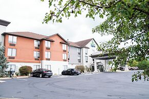 Holiday Inn Express & Suites Knoxville-North-I-75 Exit 112 by IHG