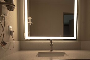 Days Inn by Wyndham Carlsbad