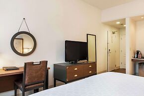 St Charles Coach House, Ascend Hotel Collection