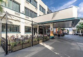 St Charles Coach House, Ascend Hotel Collection