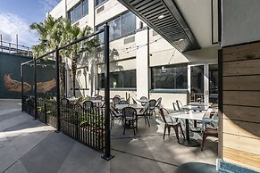 St Charles Coach House, Ascend Hotel Collection