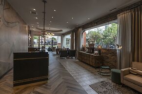 St Charles Coach House, Ascend Hotel Collection