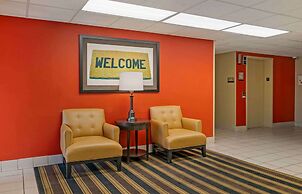 Extended Stay America Suites Detroit Madison Heights