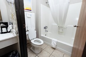 Days Inn by Wyndham Dayton Huber Heights Northeast