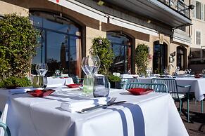 Hôtel la Résidence du Vieux Port