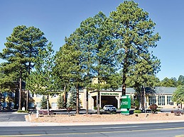 GreenTree Inn & Suites in Pinetop
