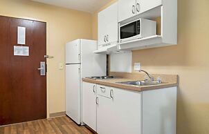 Extended Stay America Select Suites Detroit Farmington Hills