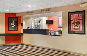 Extended Stay America Select Suites Detroit Farmington Hills