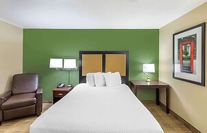 Extended Stay America Suites Milwaukee Wauwatosa
