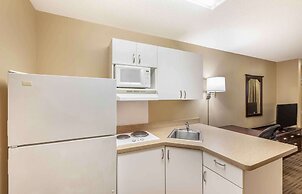 Extended Stay America Select Suites - Milwaukee - Wauwatosa