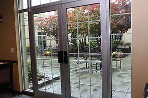 Holiday Inn Budd Lake - Rockaway Area by IHG