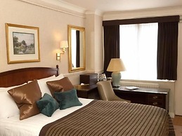 Flitwick Manor
