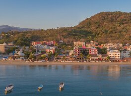 Decameron Los Cocos Guayabitos, Ramada All-Inclusive Resort