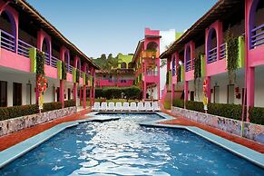 Decameron Los Cocos Guayabitos, Ramada All-Inclusive Resort