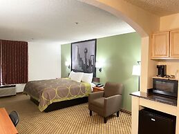 Super 8 by Wyndham Fort Worth Downtown South