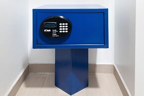 Holiday Inn Express & Suites Boston - Cambridge by IHG