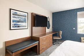 Holiday Inn Express & Suites Boston - Cambridge by IHG