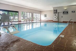 Holiday Inn Coralville Iowa City by IHG