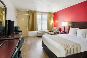 Econo Lodge Marion I-81