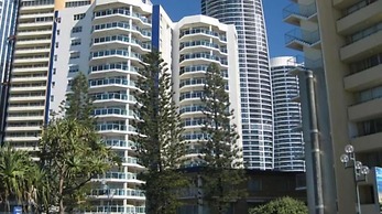 Grosvenor Beachfront Apartments