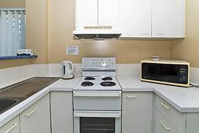 Budds Beach Apartments